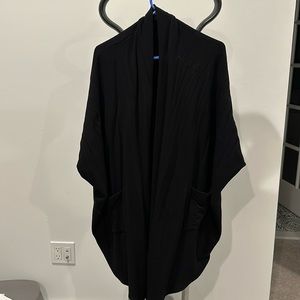 Beyond Yoga short sleeve wrap